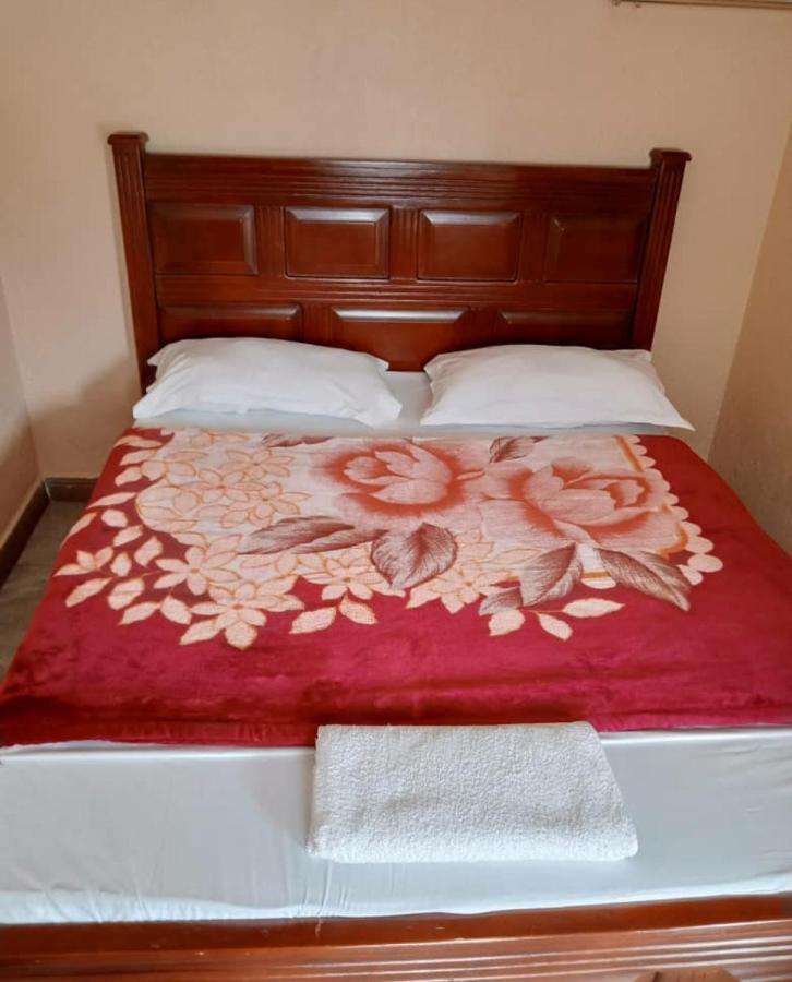 Migingo Suites Entebbe Exterior photo