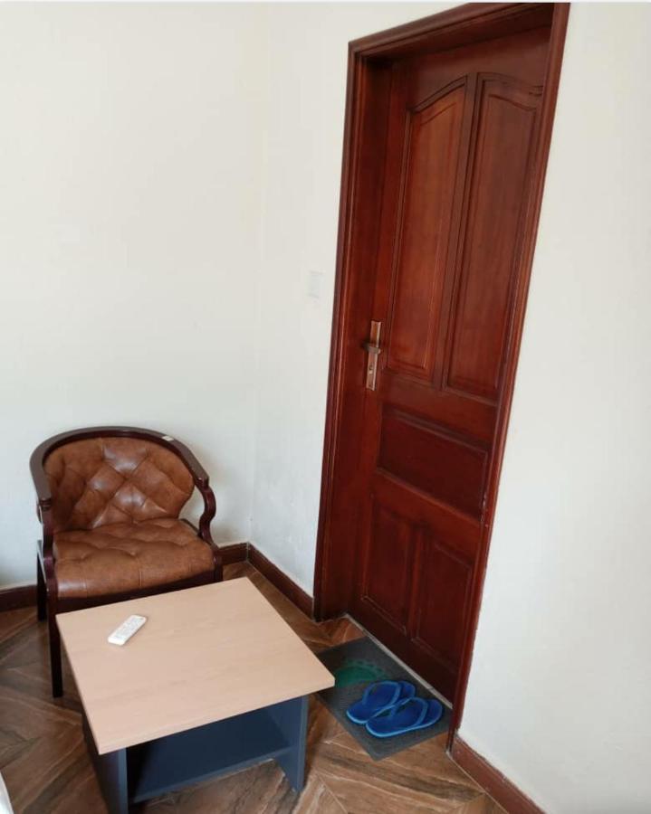 Migingo Suites Entebbe Exterior photo
